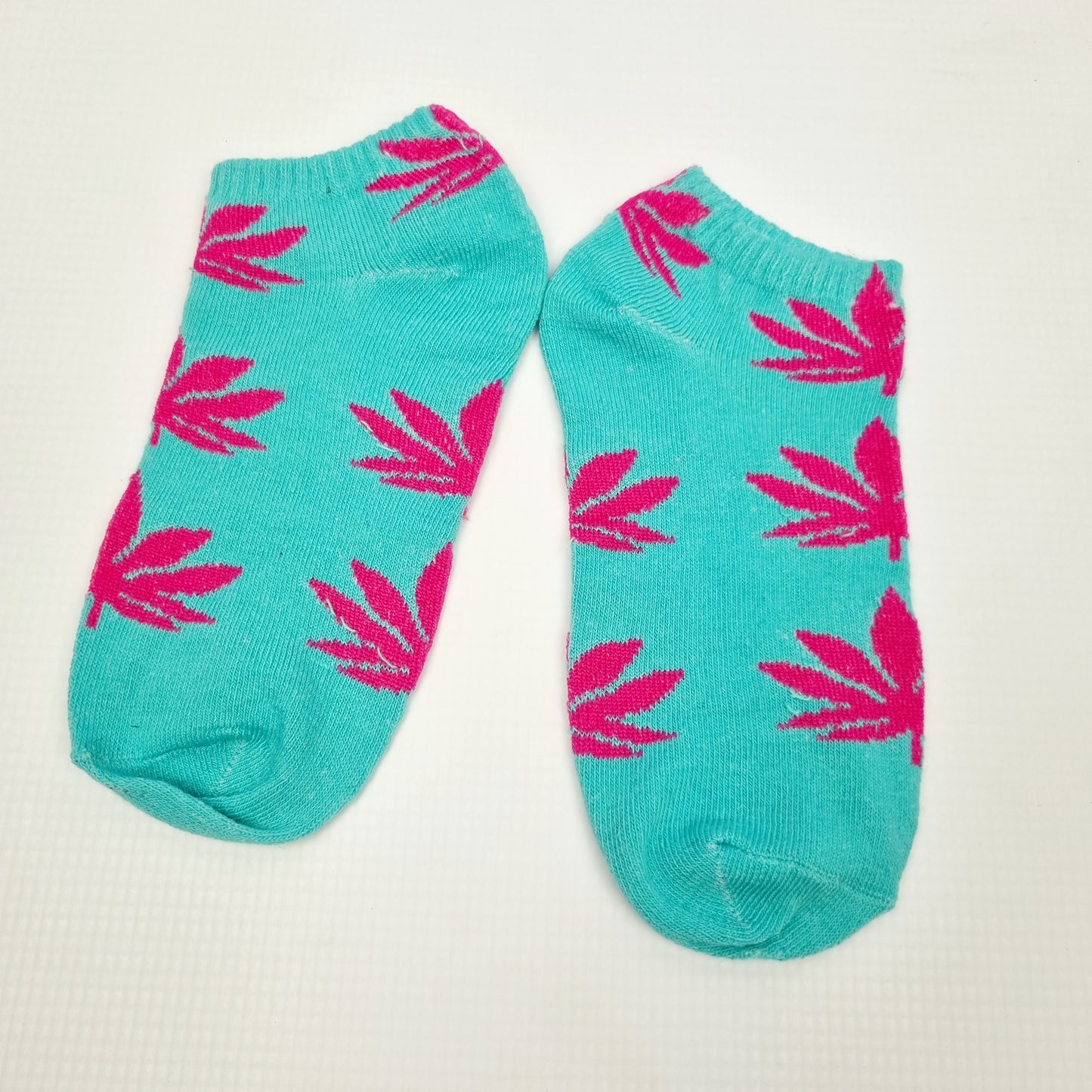 Cannabis Leaf Printed Ankle Socks