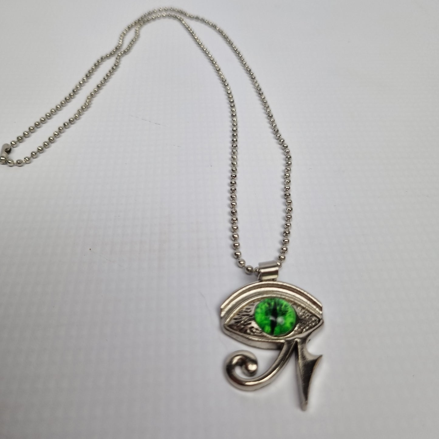 Green Eye of Horus Pendant Necklace